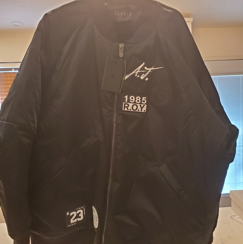 Nike Jordan Sportswear Greatest J-1 Men's Bomber